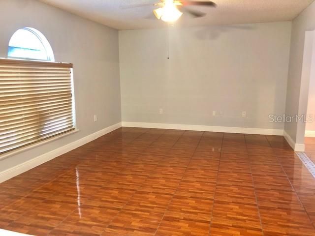 For Rent: $3,150 (4 beds, 2 baths, 2136 Square Feet)