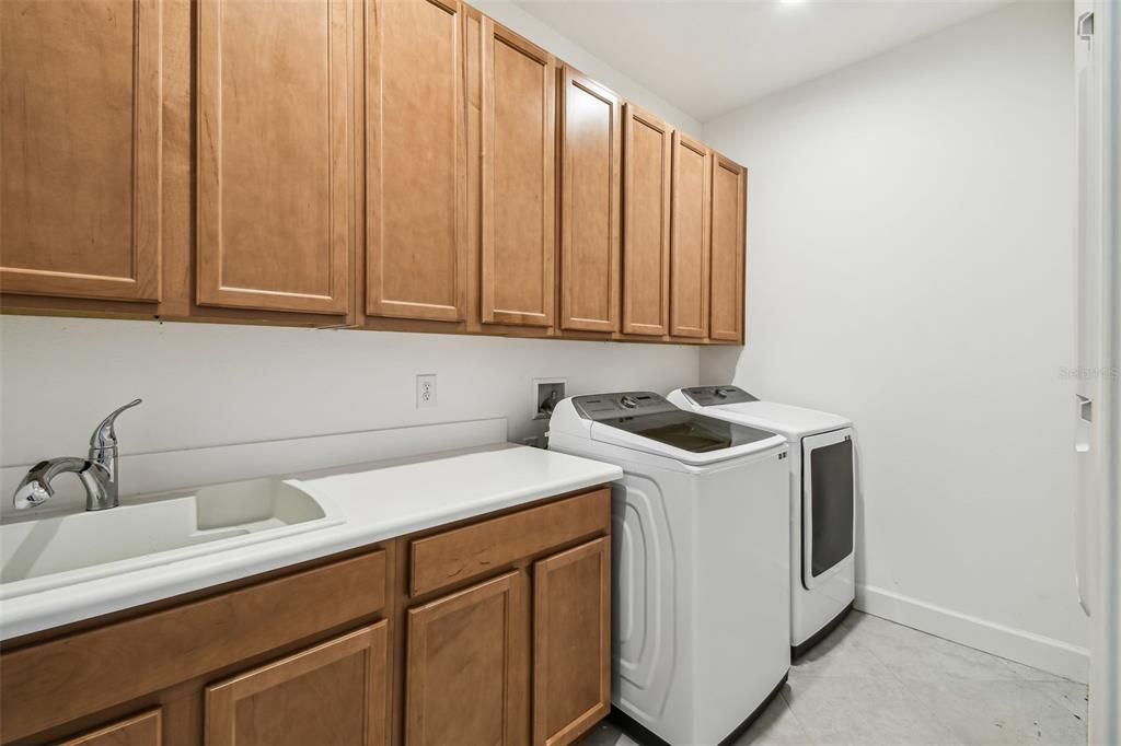 Laundry Room w/ Cabinetry