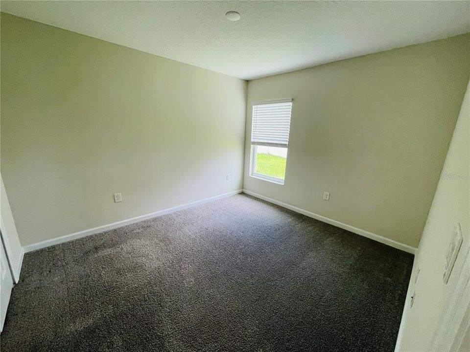 For Rent: $1,949 (3 beds, 2 baths, 1561 Square Feet)