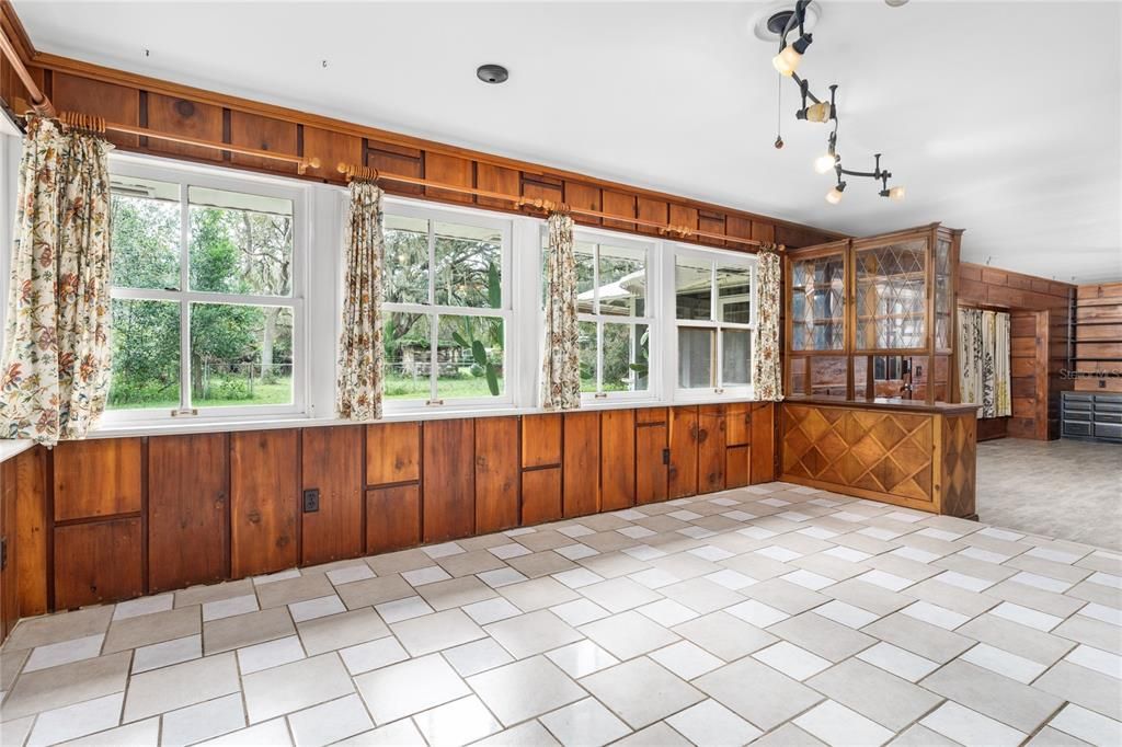 Large dining area off of kitchen