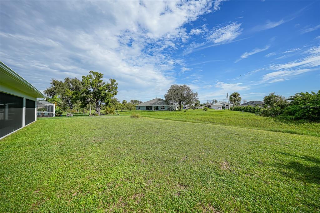 For Sale: $403,000 (3 beds, 2 baths, 1628 Square Feet)