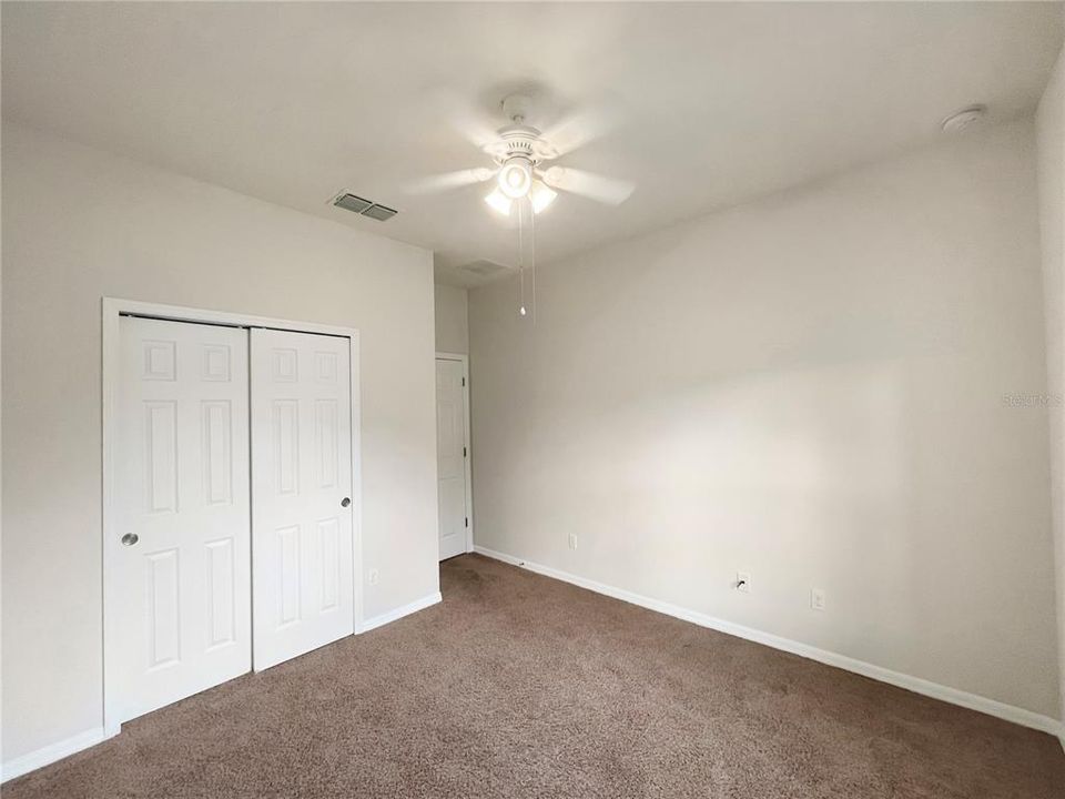 For Rent: $2,350 (4 beds, 2 baths, 1859 Square Feet)