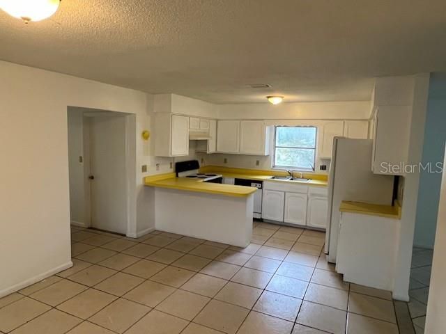 For Rent: $1,650 (3 beds, 2 baths, 1776 Square Feet)