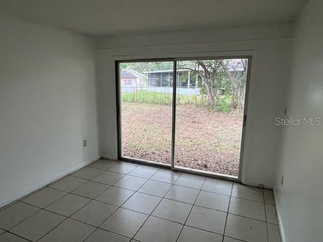 For Rent: $1,650 (3 beds, 2 baths, 1776 Square Feet)