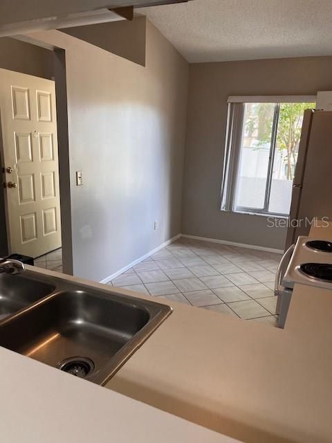 For Sale: $264,500 (2 beds, 2 baths, 1020 Square Feet)