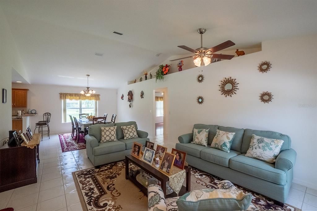 FORMAL LIVING ROOM