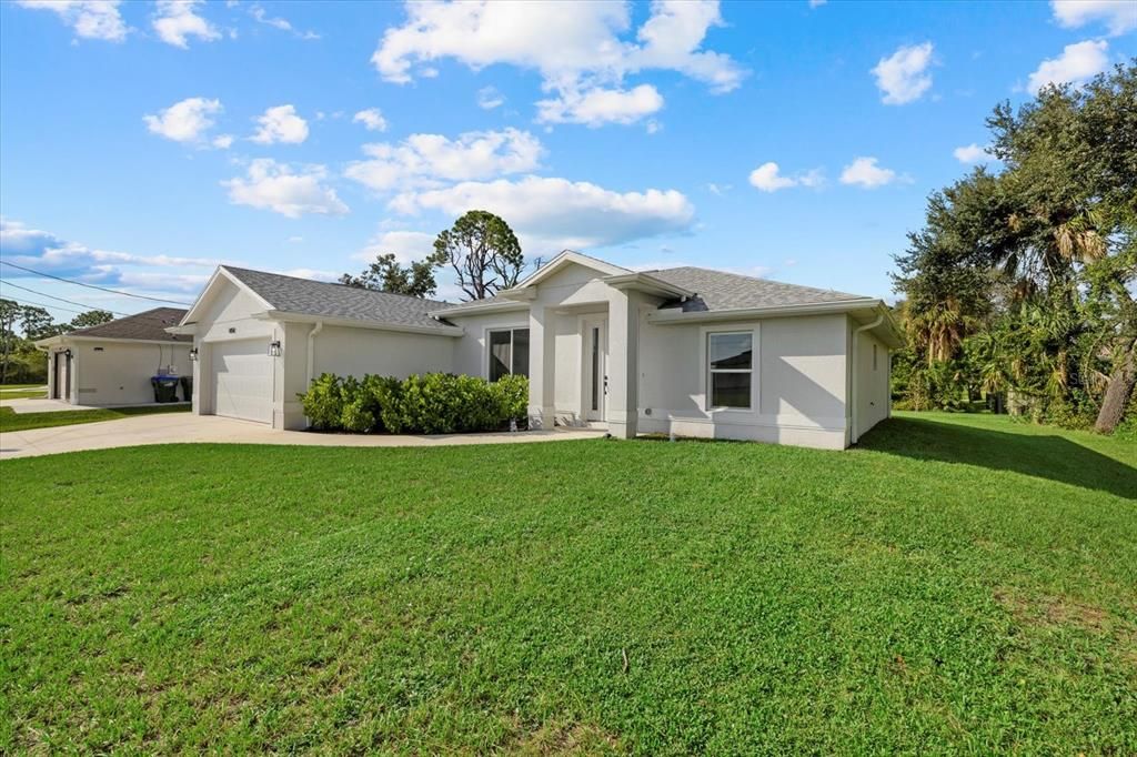 For Sale: $389,000 (3 beds, 2 baths, 1541 Square Feet)