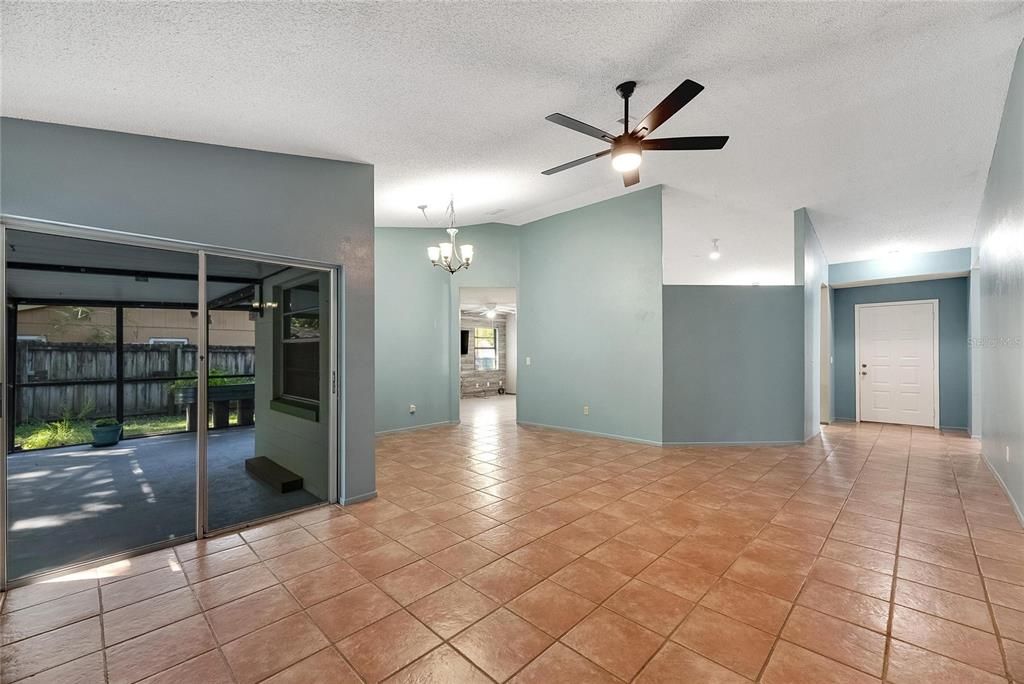 For Sale: $414,900 (4 beds, 2 baths, 1802 Square Feet)