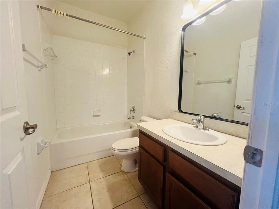 For Rent: $1,900 (2 beds, 2 baths, 1278 Square Feet)