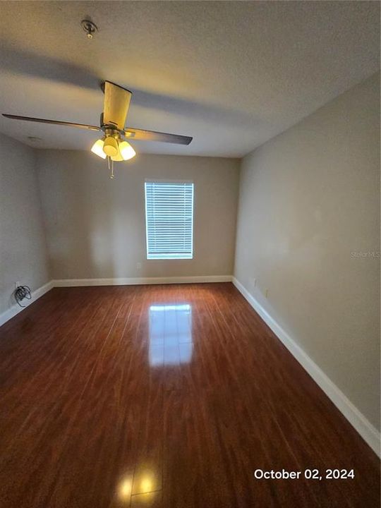 For Rent: $2,320 (3 beds, 2 baths, 1570 Square Feet)