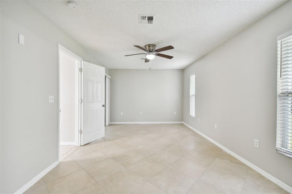 For Sale: $449,900 (3 beds, 2 baths, 1760 Square Feet)