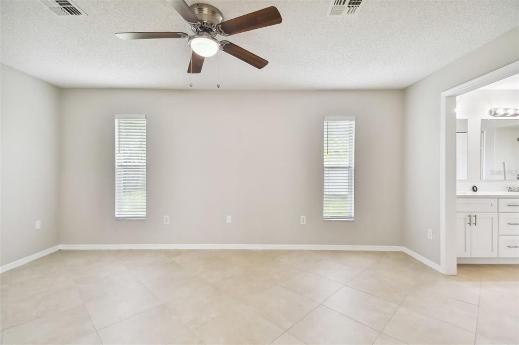 For Sale: $449,900 (3 beds, 2 baths, 1760 Square Feet)