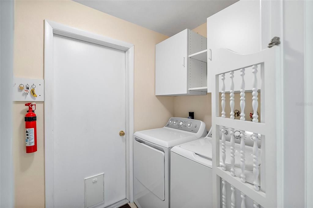 For Sale: $549,900 (2 beds, 2 baths, 1560 Square Feet)