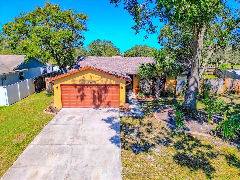 For Sale: $374,450 (3 beds, 2 baths, 1404 Square Feet)