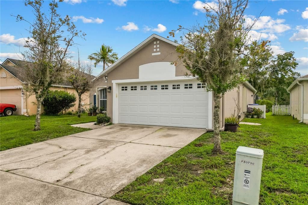 For Sale: $410,000 (3 beds, 2 baths, 1477 Square Feet)