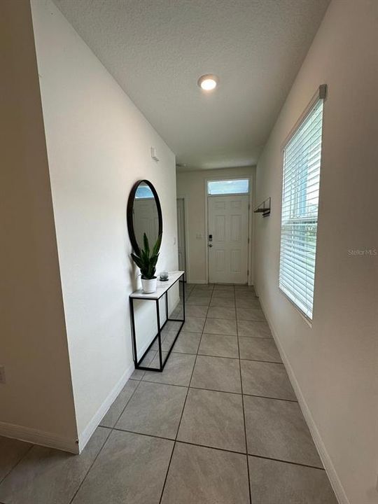 For Rent: $2,500 (3 beds, 2 baths, 1680 Square Feet)