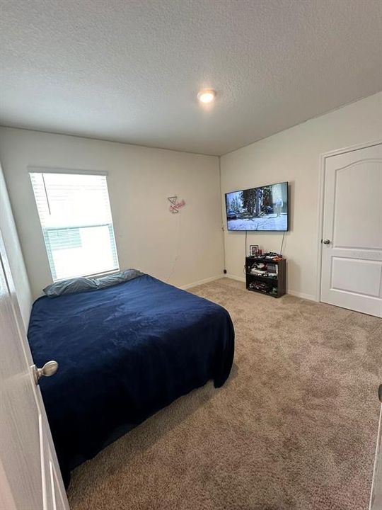 For Rent: $2,500 (3 beds, 2 baths, 1680 Square Feet)