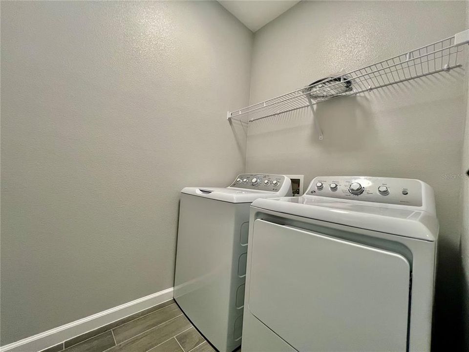 For Rent: $2,850 (4 beds, 2 baths, 1769 Square Feet)