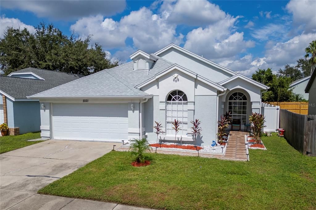 For Sale: $459,000 (3 beds, 2 baths, 1584 Square Feet)