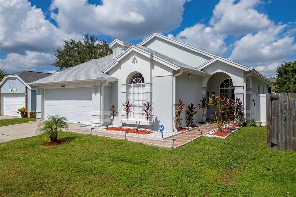 For Sale: $459,000 (3 beds, 2 baths, 1584 Square Feet)