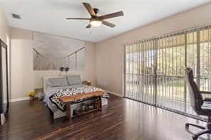 For Sale: $305,000 (3 beds, 2 baths, 1486 Square Feet)