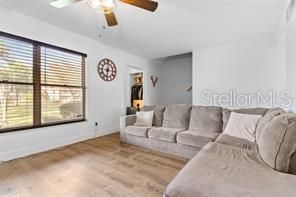 For Sale: $305,000 (3 beds, 2 baths, 1486 Square Feet)