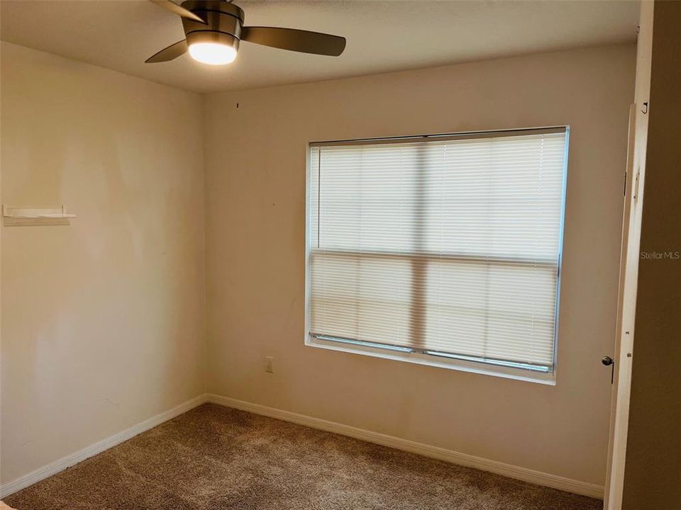 For Rent: $2,400 (4 beds, 2 baths, 1846 Square Feet)