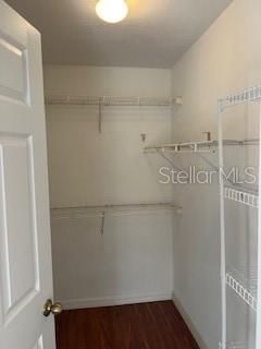 For Rent: $1,900 (2 beds, 2 baths, 975 Square Feet)