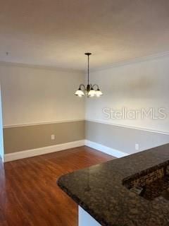 For Rent: $1,900 (2 beds, 2 baths, 975 Square Feet)