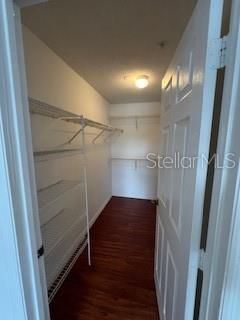 For Rent: $1,900 (2 beds, 2 baths, 975 Square Feet)