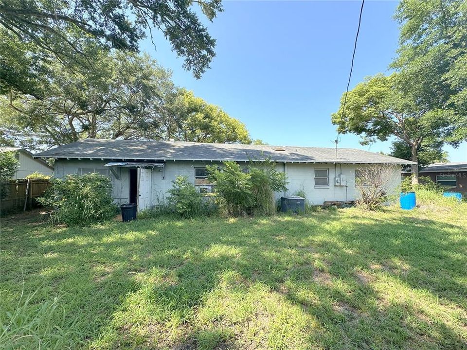 For Sale: $295,000 (3 beds, 2 baths, 1536 Square Feet)