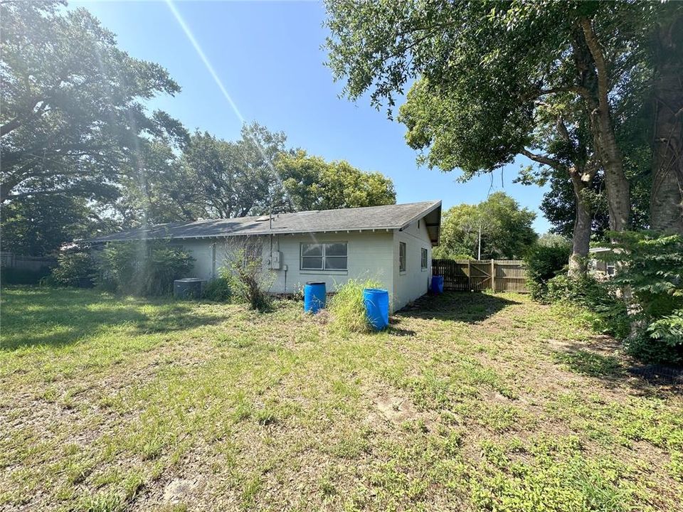 For Sale: $295,000 (3 beds, 2 baths, 1536 Square Feet)