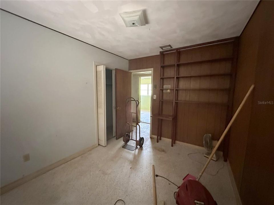 En Venta: $295,000 (3 camas, 2 baños, 1536 Pies cuadrados)