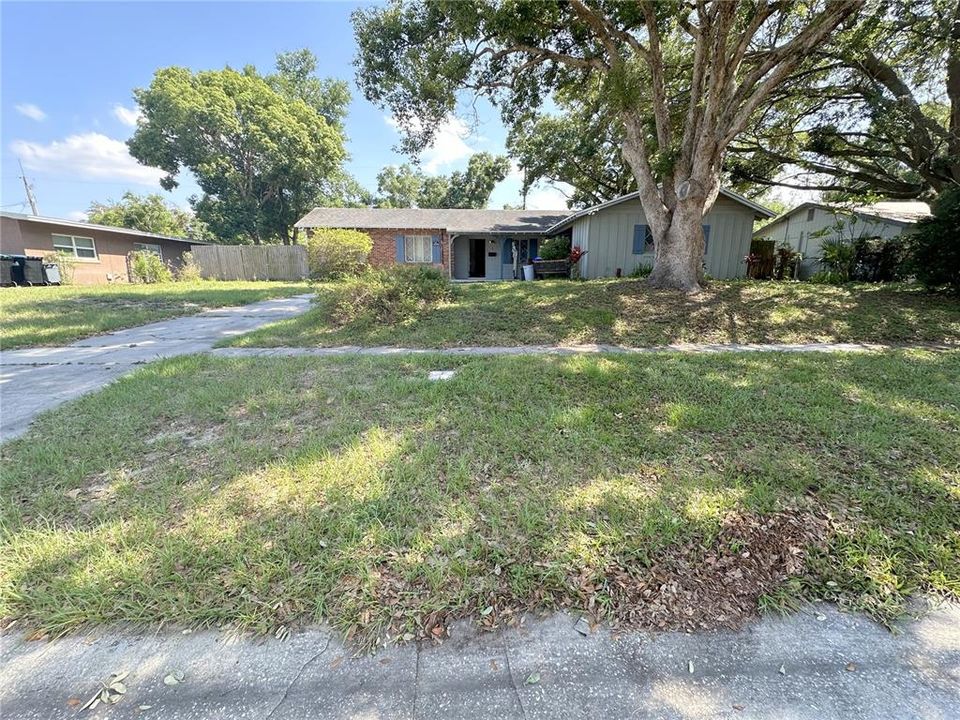 For Sale: $295,000 (3 beds, 2 baths, 1536 Square Feet)