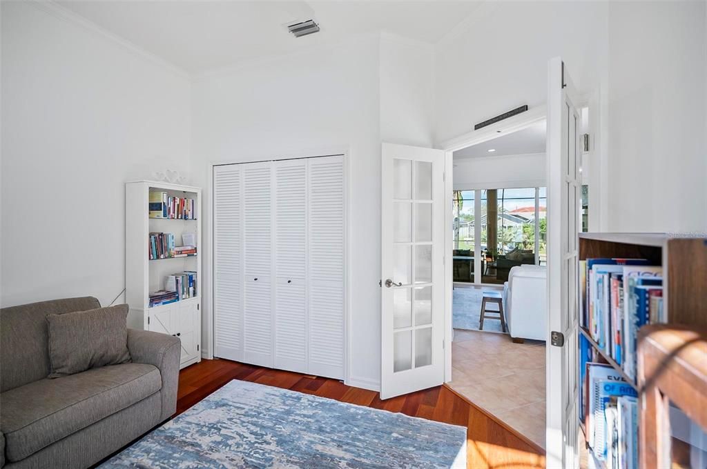 Flex room/office w french doors and closet