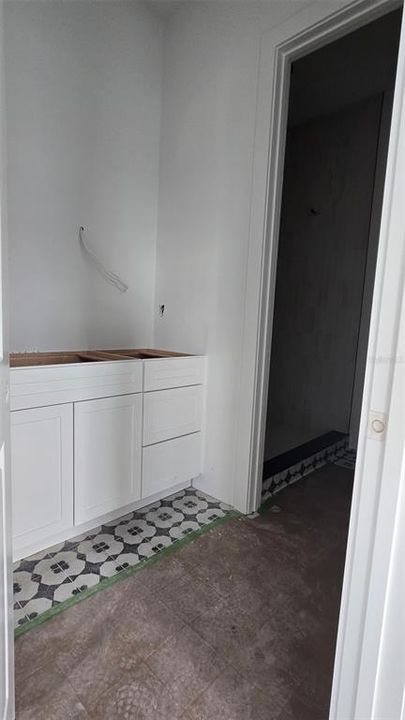 Active With Contract: $2,599,000 (5 beds, 5 baths, 3780 Square Feet)