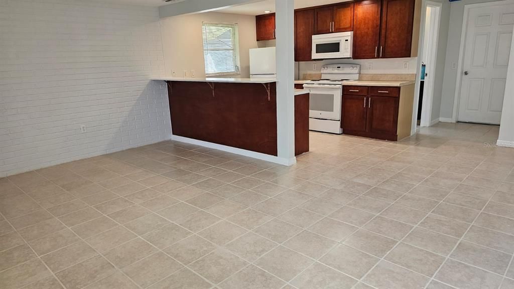 For Rent: $1,850 (3 beds, 2 baths, 1478 Square Feet)