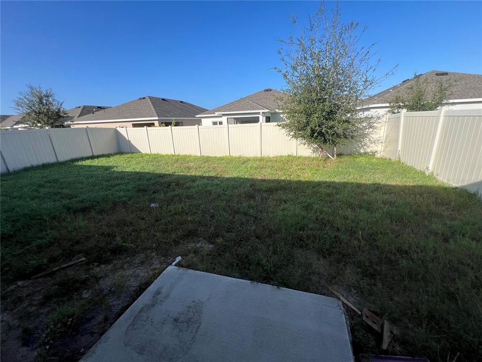 For Sale: $389,000 (4 beds, 2 baths, 1795 Square Feet)