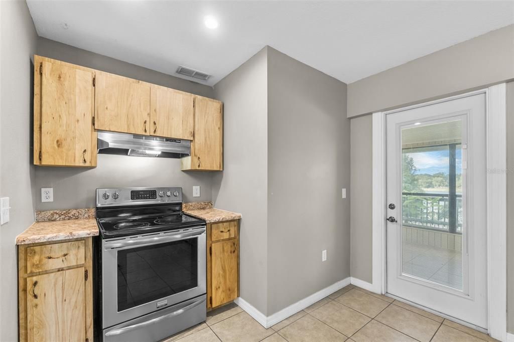 For Sale: $259,900 (3 beds, 2 baths, 1231 Square Feet)