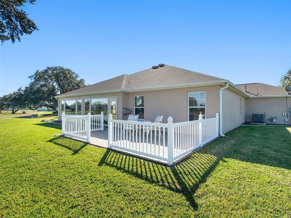 For Sale: $699,900 (3 beds, 2 baths, 2108 Square Feet)