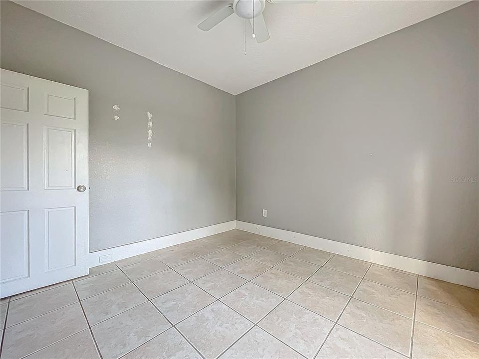 For Sale: $229,000 (2 beds, 1 baths, 1168 Square Feet)