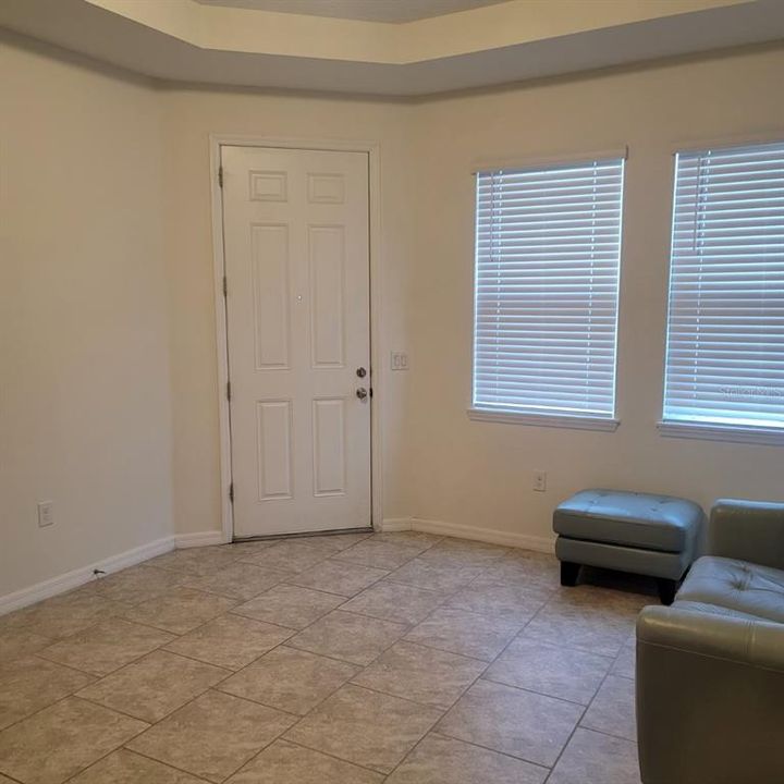 For Rent: $1,500 (1 beds, 1 baths, 500 Square Feet)