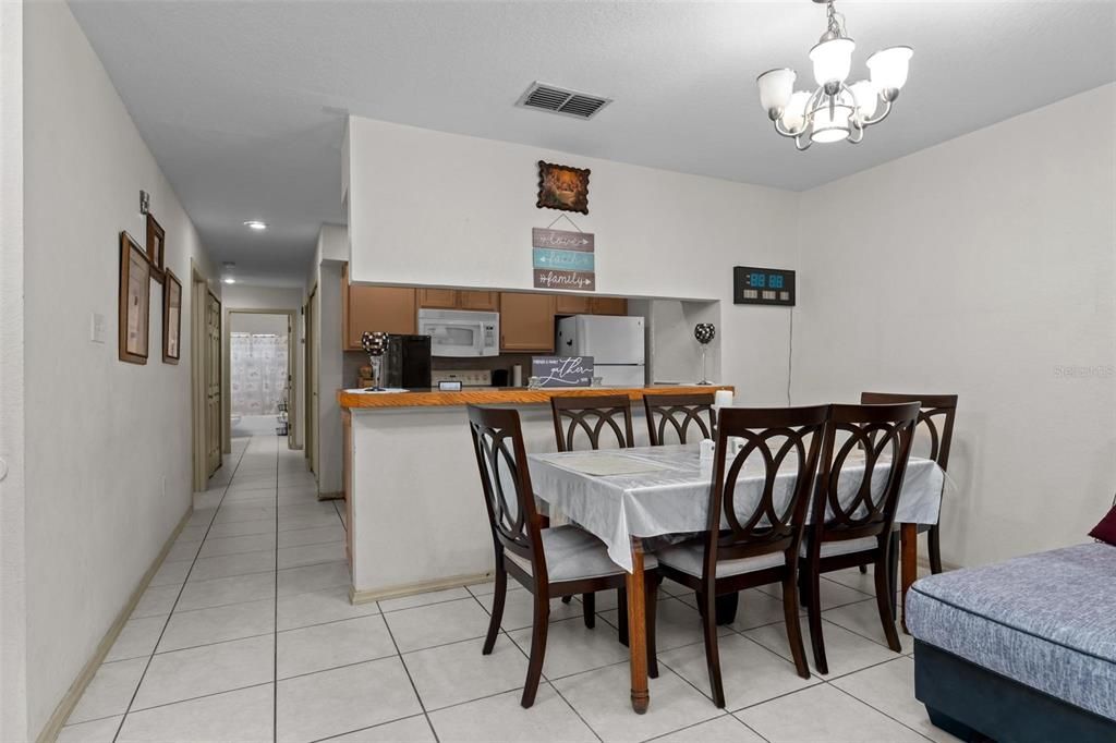 For Sale: $255,000 (3 beds, 2 baths, 1251 Square Feet)