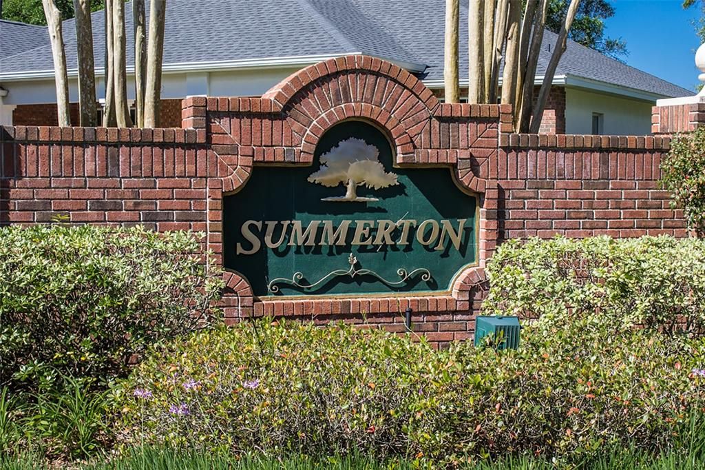 You will see Summerton sign if you come off of SE 8th ST.  You will pass thru Summerton to enter Windemere Glen.