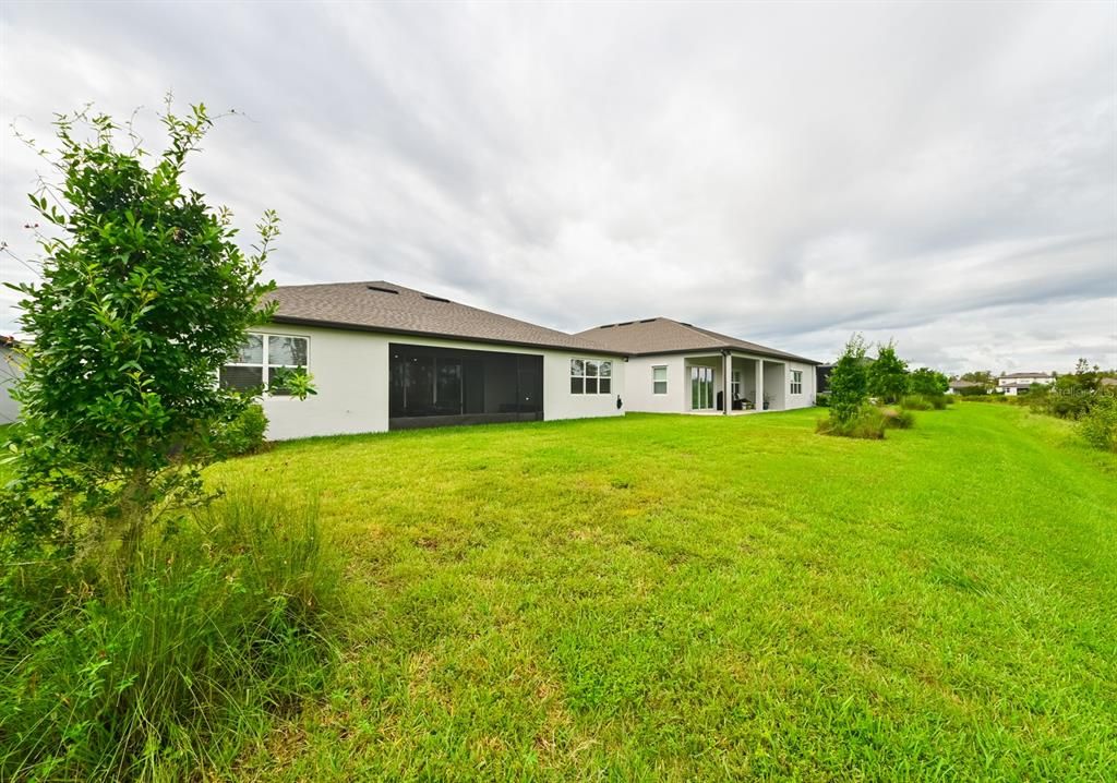 For Sale: $729,000 (3 beds, 2 baths, 2300 Square Feet)