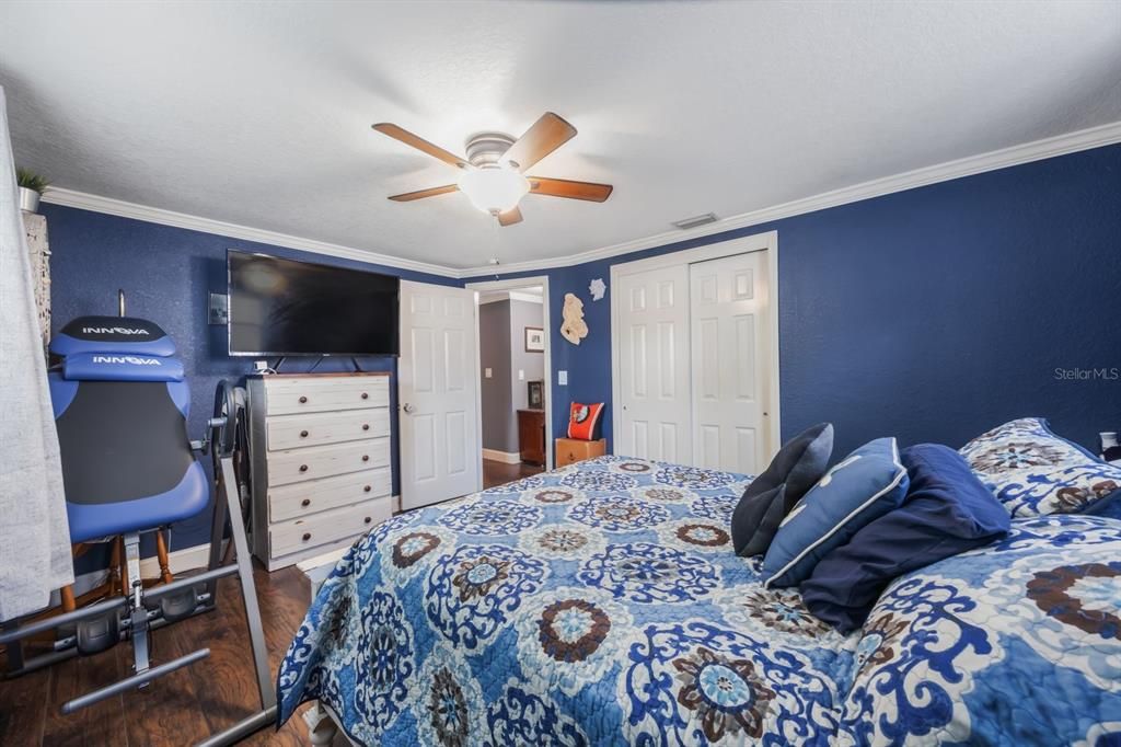 For Sale: $339,000 (3 beds, 2 baths, 1316 Square Feet)