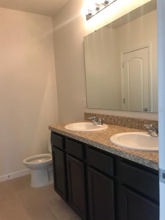 For Rent: $1,995 (3 beds, 2 baths, 1507 Square Feet)