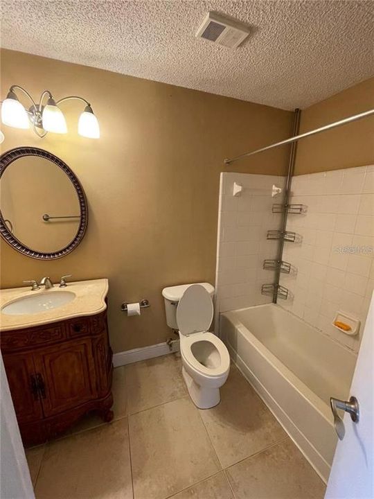 For Rent: $1,650 (2 beds, 2 baths, 954 Square Feet)