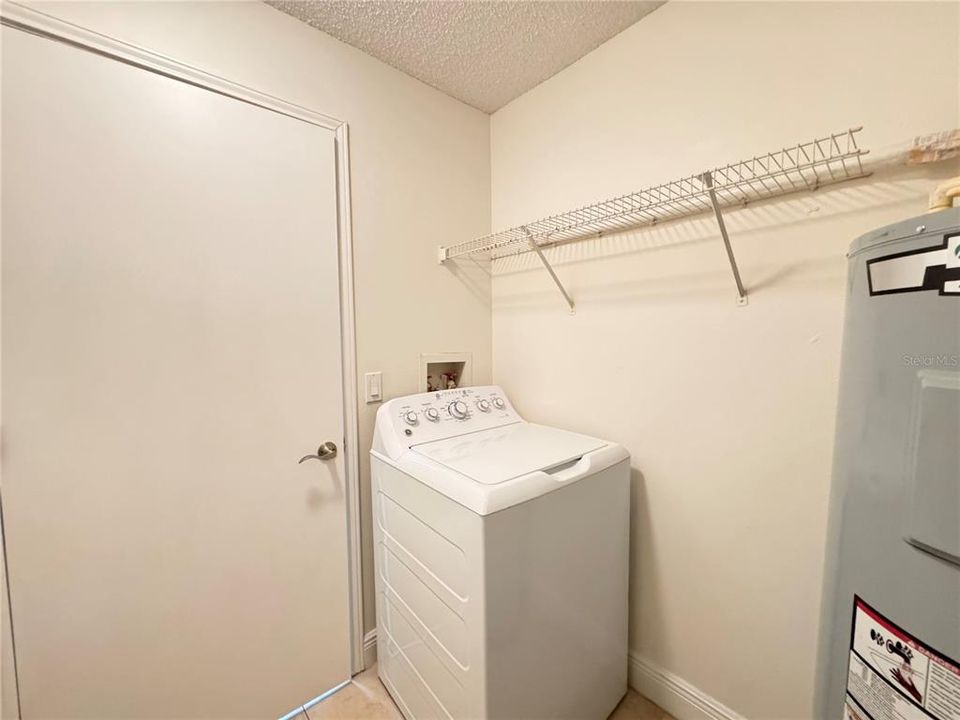 For Rent: $1,650 (2 beds, 2 baths, 954 Square Feet)