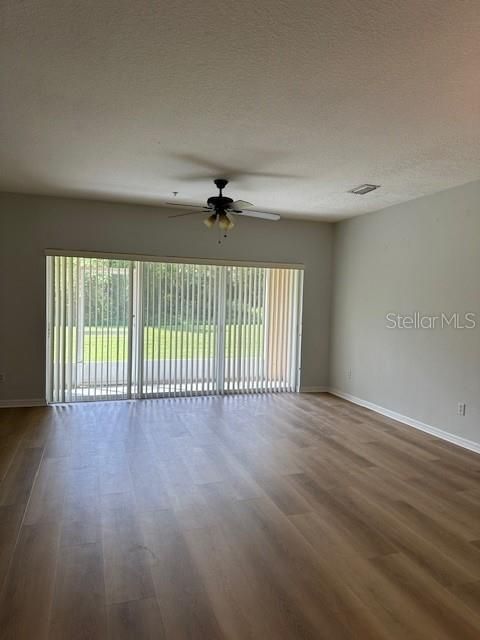 For Rent: $2,250 (2 beds, 2 baths, 1293 Square Feet)